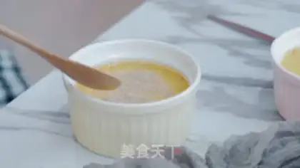 Make French caramel pudding step 7
