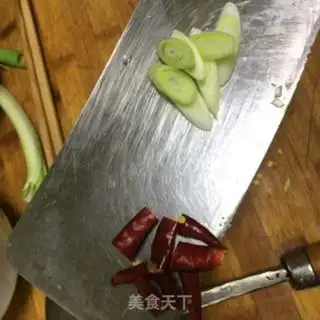 Make Spicy sauerkraut step 1