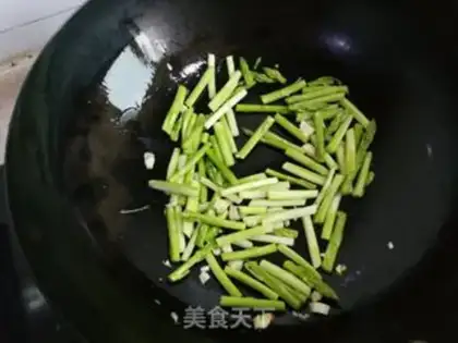 Make Sodium eggs step 3