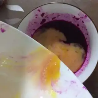 Make Flamingo muffin step 2