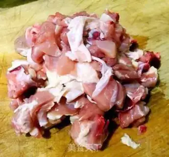 Make A curry chicken leg step 2