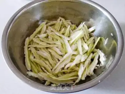 Make The bitter melon comes back to the pot step 5