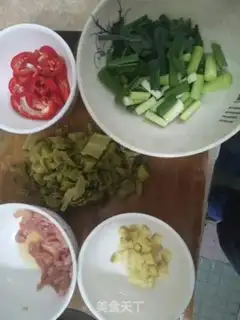 Make Sour sauce step 0