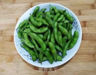 Make Five perfumes for beans step 0