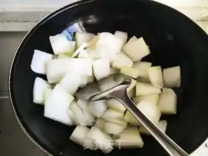 Make Winter melon soup step 4