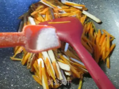 Make Scrambled carrots step 5