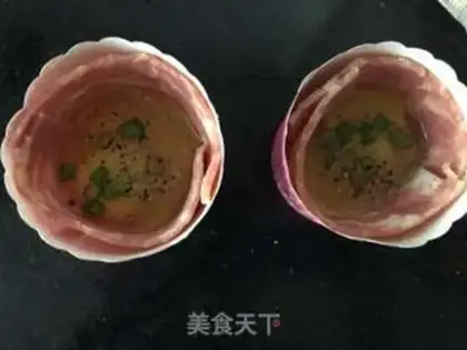 Make Bacon egg cup step 5