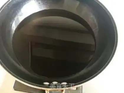 Make Put on the meat step 1