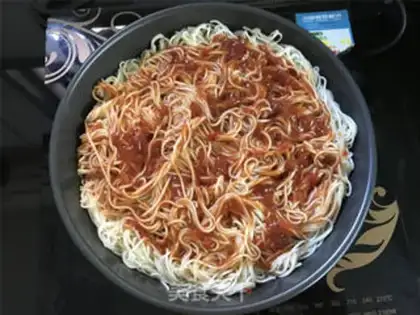 Make Egg noodles pizza step 5
