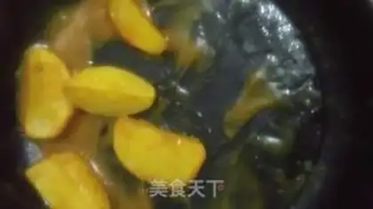Make Curry fried potatoes step 3