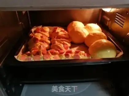 Make Pumpkin hot dog bread step 12