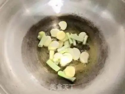 Make Spicy beer eggs step 2