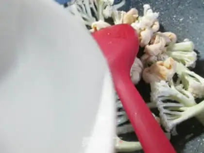 Make The bouquets burn thousands of knots step 2