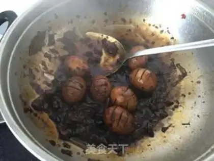 Make Spicy beer eggs step 6