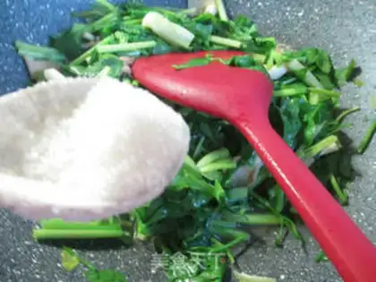 Make Soo-jeong-ho, celery step 4