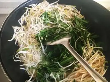Make Green bean sprouts step 5