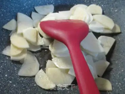 Make Squeeze the roses and make the potatoes step 2
