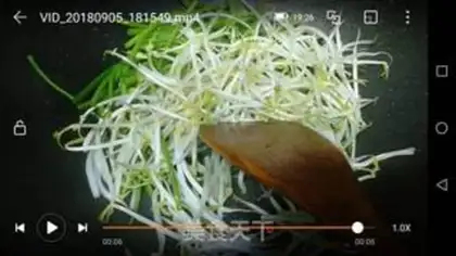 Make Soccer bean sprouts step 4