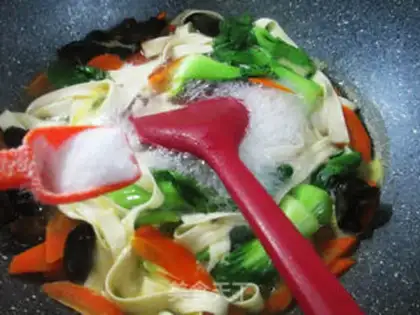 Make Vegetable knife step 4
