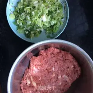 Make Zinc beef buns step 2