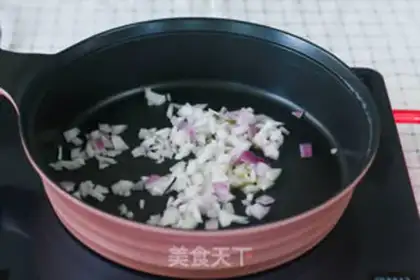 Make Creamless short mushroom soup step 2