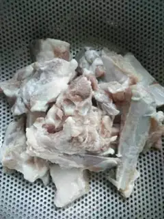 Make Pork soup step 1