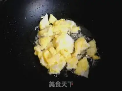 Make Old fried egg soup step 3