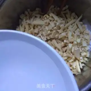 Make Eggs and potatoes step 3