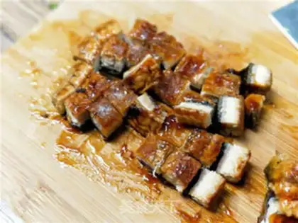 Make Open eel sandwich step 5
