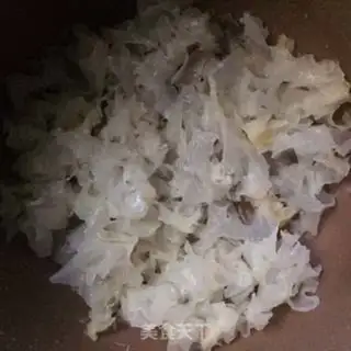 Make Purple potato silver congee step 1