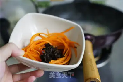 Make Beefball potato soup noodles step 4