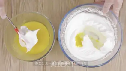 Make Coco Twinkie rolls step 6
