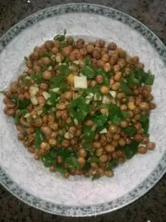 Make Spicy garlic beans step 4