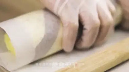 Make Coco Twinkie rolls step 11