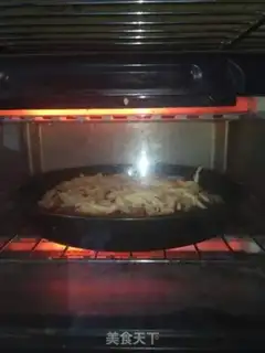 Make Black pepper beef pizza step 9
