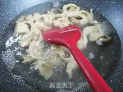 Make Noodles for dolls step 1