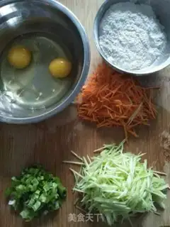 Make cucumber carrots step 2