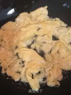 Make Smelt tomato fried eggs step 2