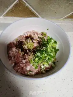 Make Meatloaf step 1