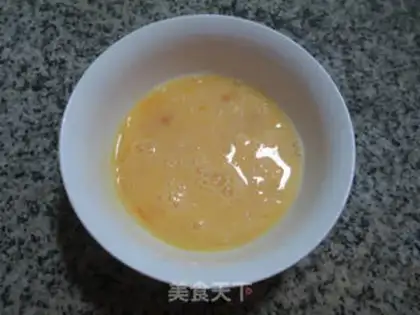Make Duck omelet swirl step 1