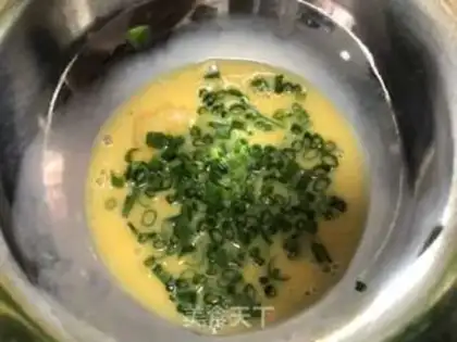 Make Fried bunhead step 1
