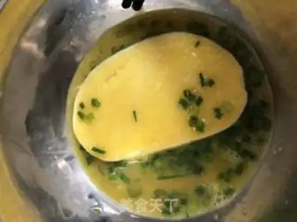 Make Fried bunhead step 2