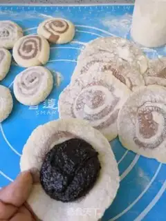 Make Black Sesame Double Pack step 12