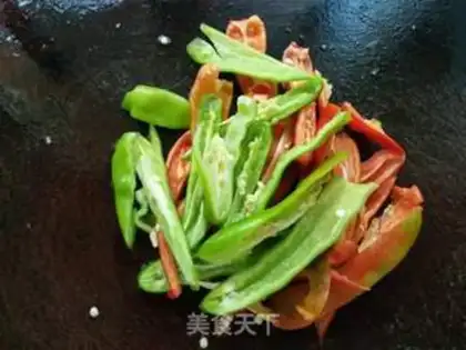Make Cream pepper fried sausage step 0