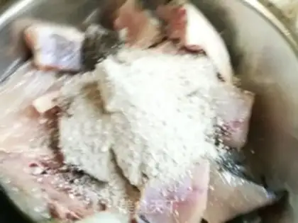 Make Onion spicy sprouts step 0