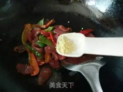 Make Cream pepper fried sausage step 6