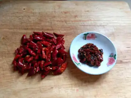 Make Spicy shrimp step 1