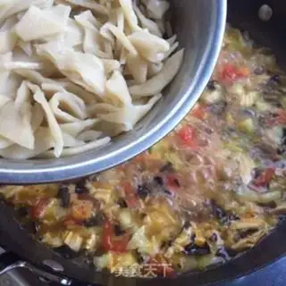 Make Tomato flag noodles step 10