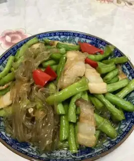 Make Puffed with beans step 18