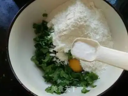 Make Sausage eggcake step 3